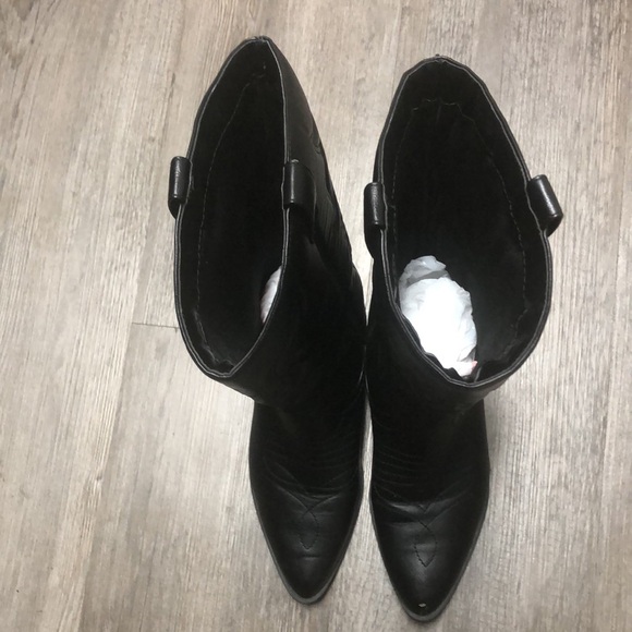 Soda Chic Black Heeled Boots - Picture 12 of 12